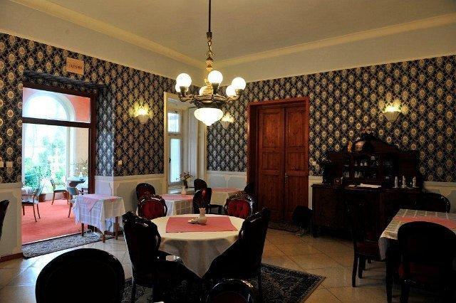 Bed and Breakfast Misefa Kastely Exterior foto